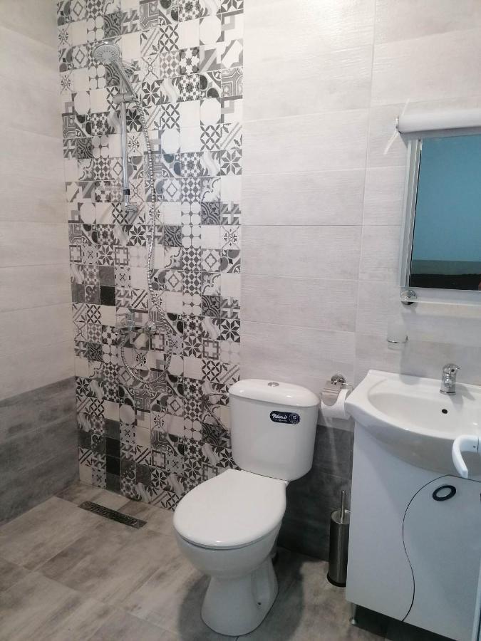 Къща За Гости Елит Sapareva Banya Ngoại thất bức ảnh